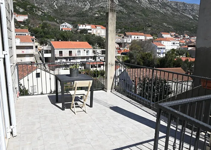Apartment Oscar