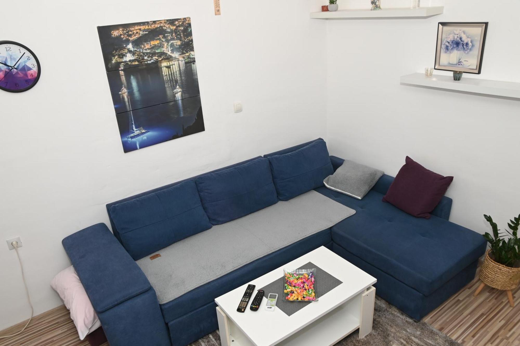 Apartment Oscar